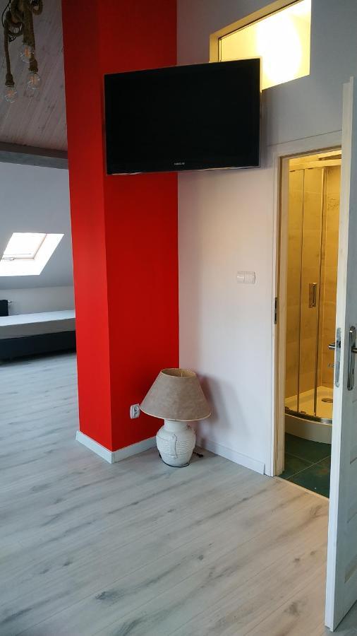Apartament Witkacego Czerwony 斯武普斯克 外观 照片