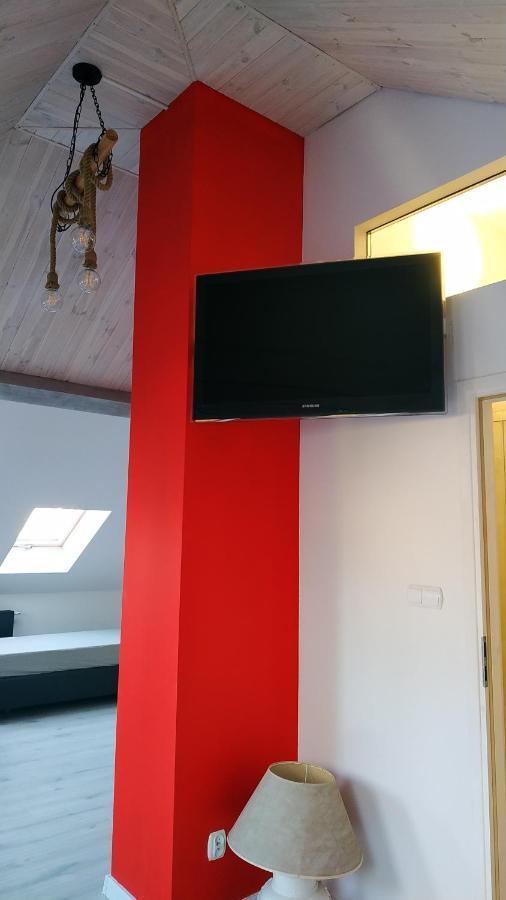 Apartament Witkacego Czerwony 斯武普斯克 外观 照片